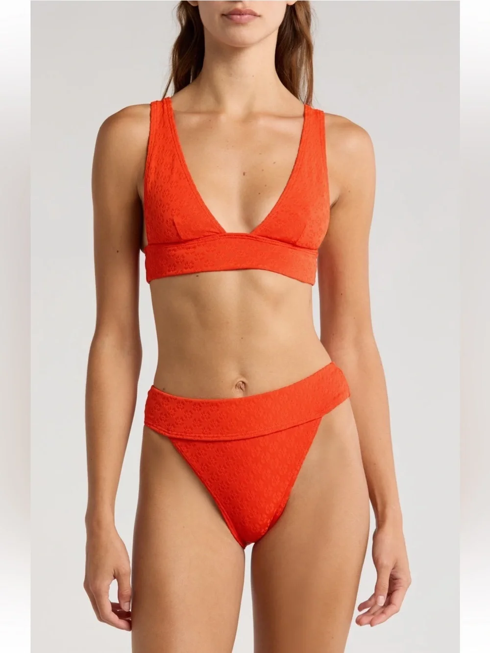 NWT Billabong Good Vibes Remi plunge bikini top hibiscus jacquard sz med